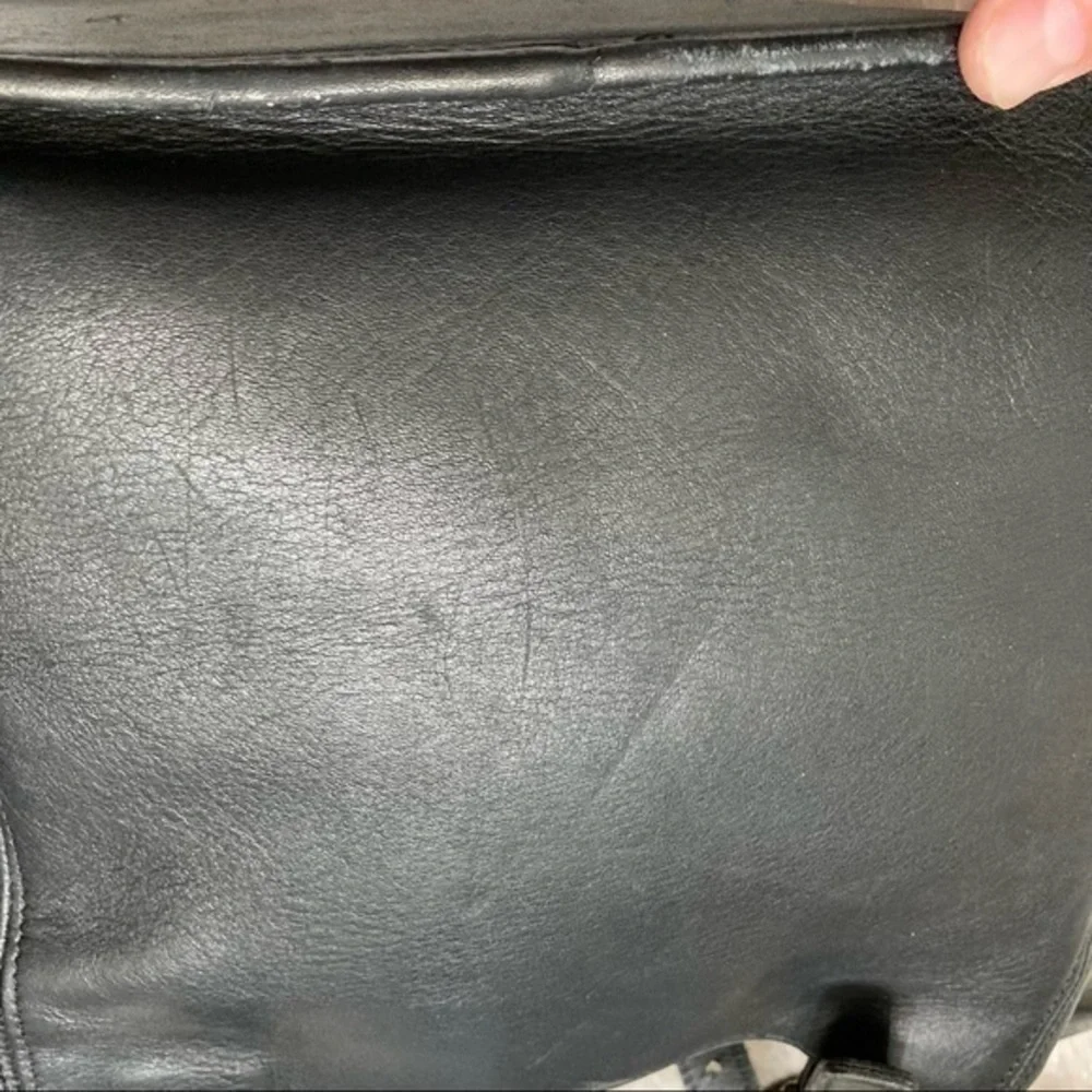 Coach black leather vintage bucket shoulder bag 6008